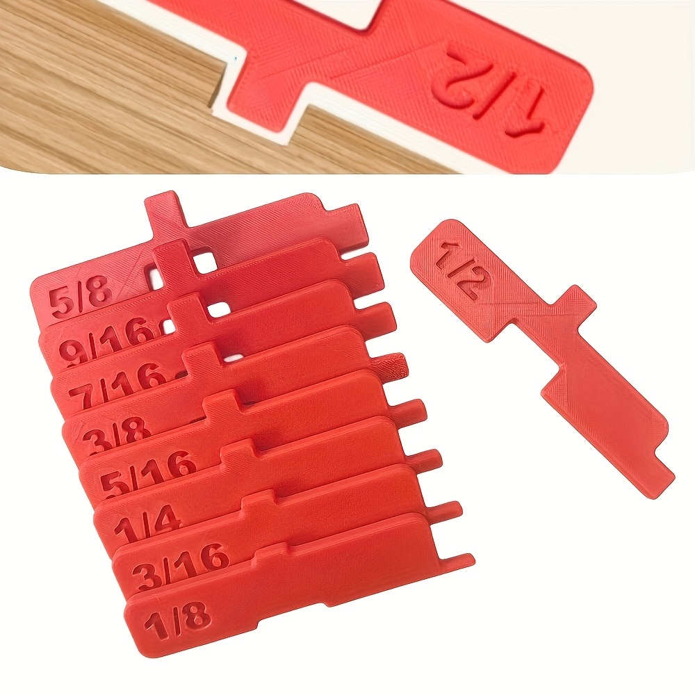 Home Improvement Mark - 1. 家庭でのDIYに使える木工工具セット。英語表記の数字と様々な形状の定規が付属。